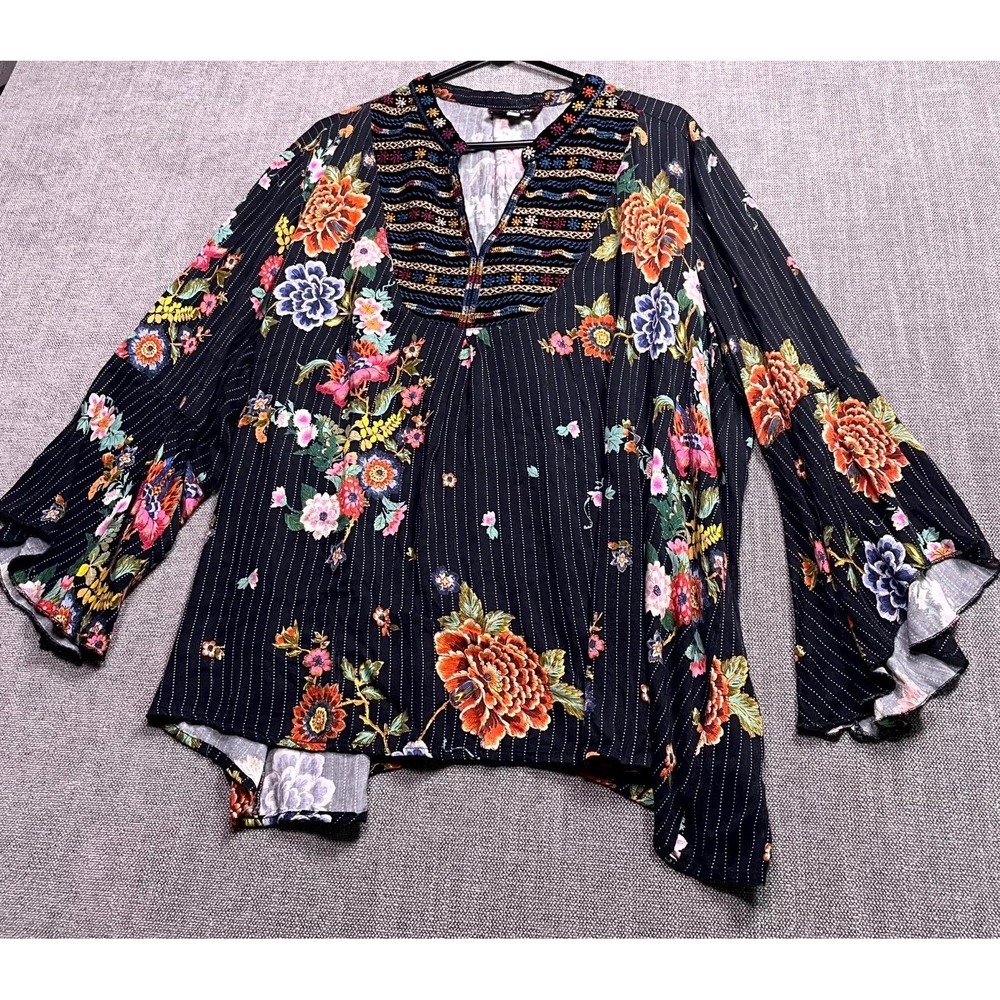 Johnny Was Workshop Blouse Top Womens 2X Black Floral Embroidered Flare Sleeve